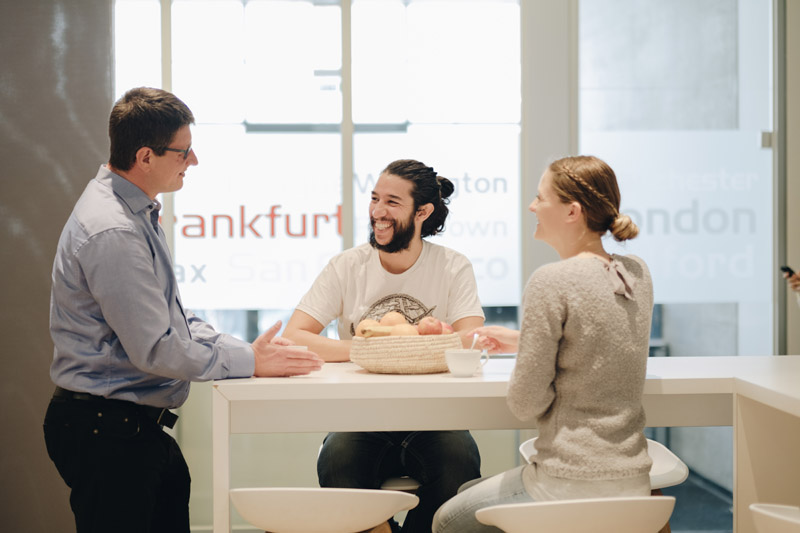 Be part of our interconnection story DE-CIX Career page_kitchen