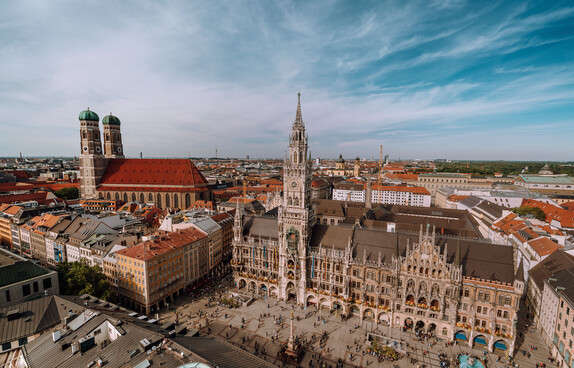 Munich header