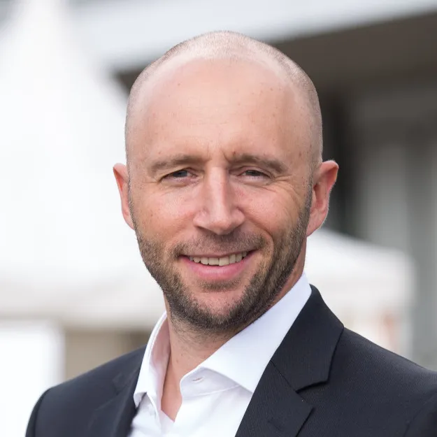 Volker Ludwig, Digital Realty