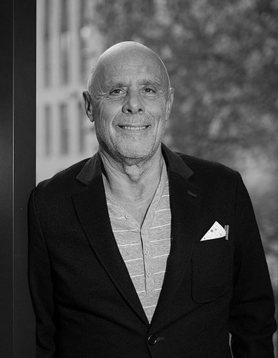 Harald A. Summa CEO DE-CIX Harald A. Summa CEO DE-CIX